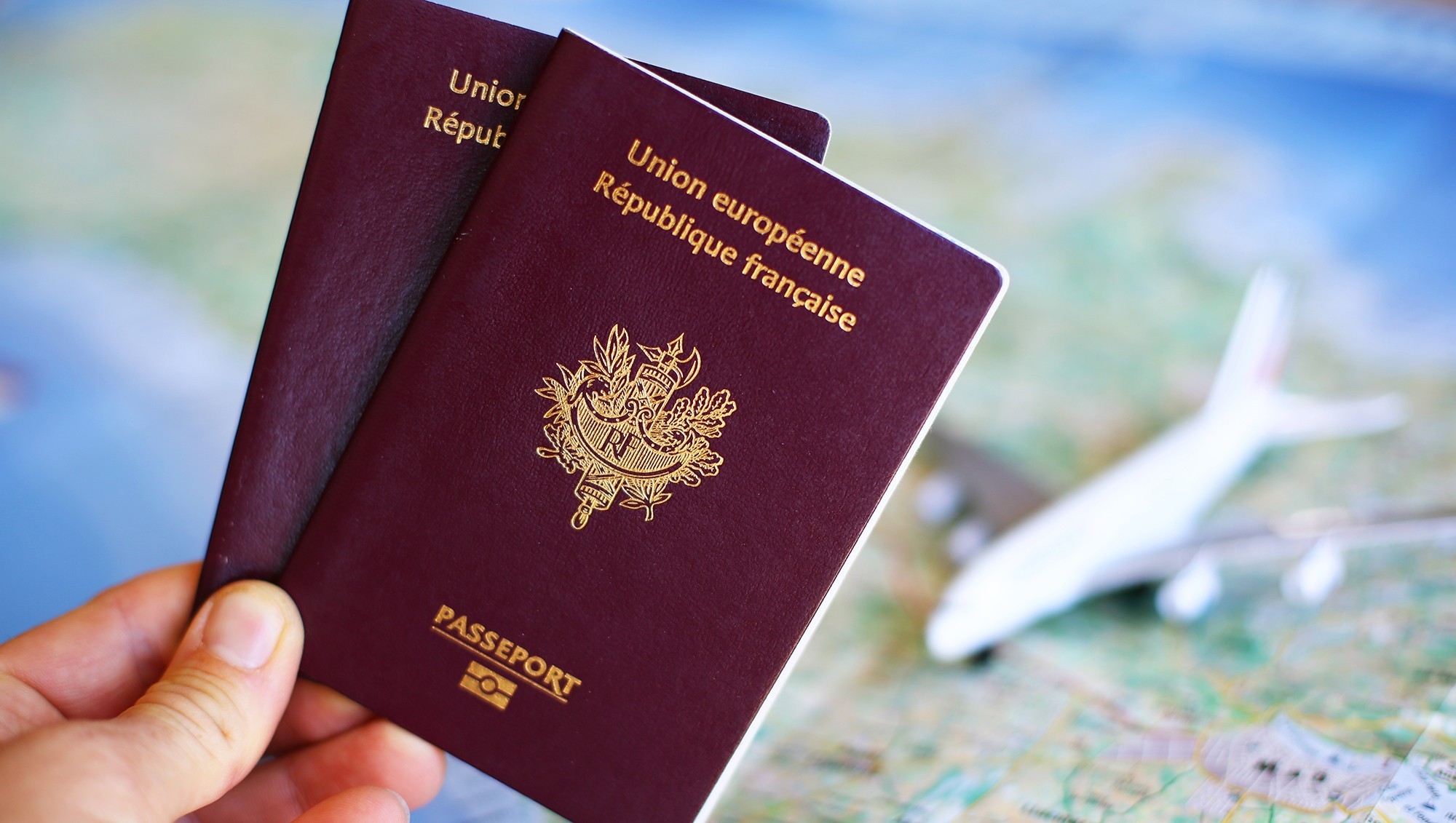 Dans quels pays est-il possible de recevoir son passeport par courrier sécurisé ?