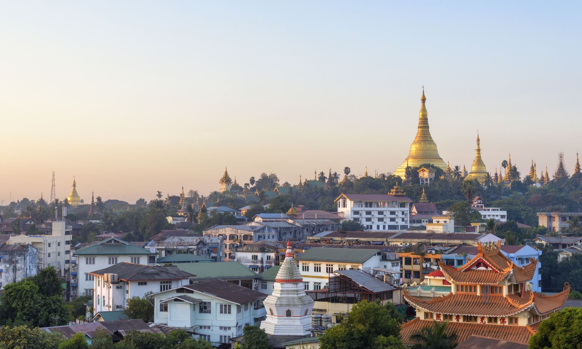 Myanmar français à l'étranger