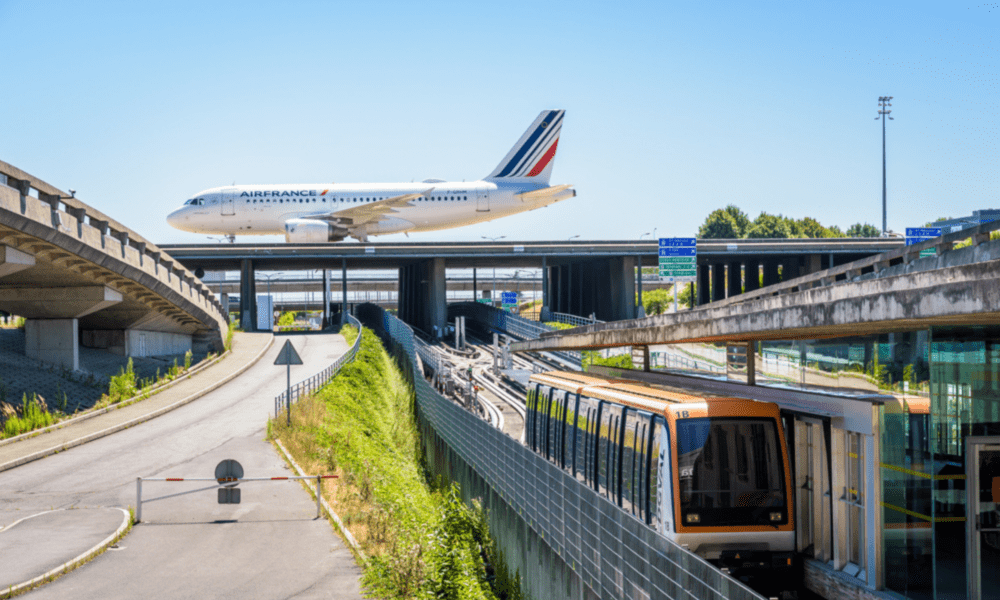 Les acteurs du tourisme réclament des tests antigéniques dans les aéroports français