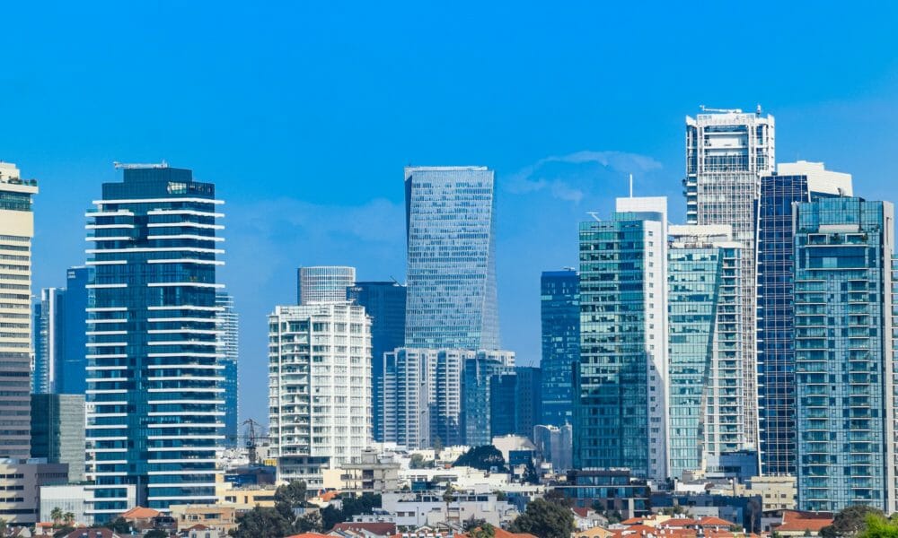 Aide aux entreprises : initiative pour les auto-entrepreneurs à Tel Aviv et mission au Sénat