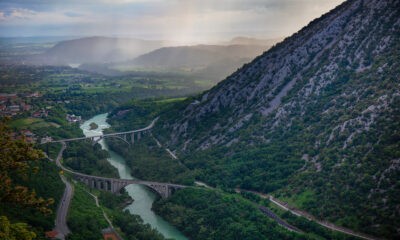 Des ponts entre les frontières