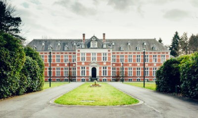 Bruxelles ou Anvers, conjuguer le choix d’une école AEFE d'excellence académique et le bilinguisme.