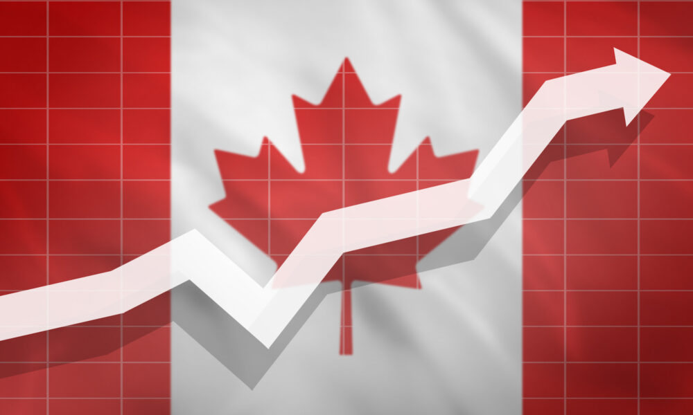 Demander une résidence permanente au Canada : les tarifs augmentent