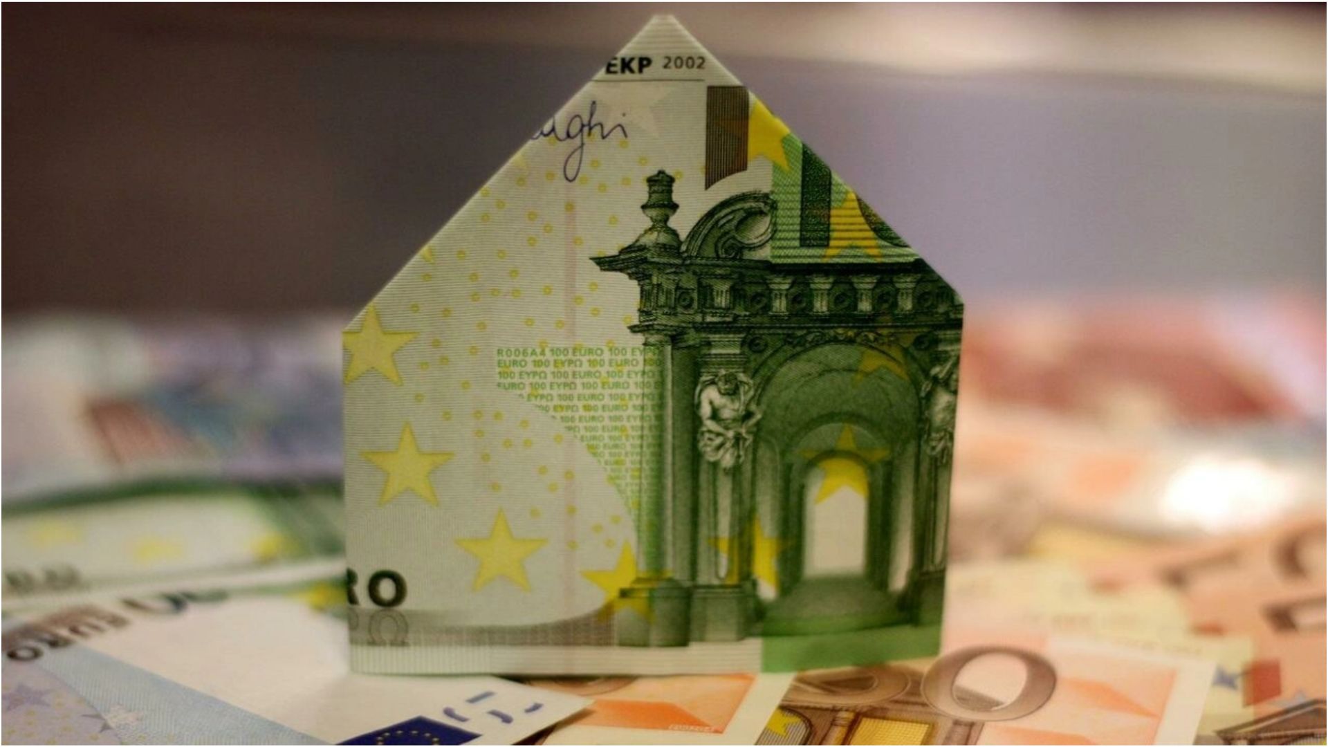 Vivre ailleurs, sur RFI : “Focus sur le crédit immobilier en France pour les non-résidents“