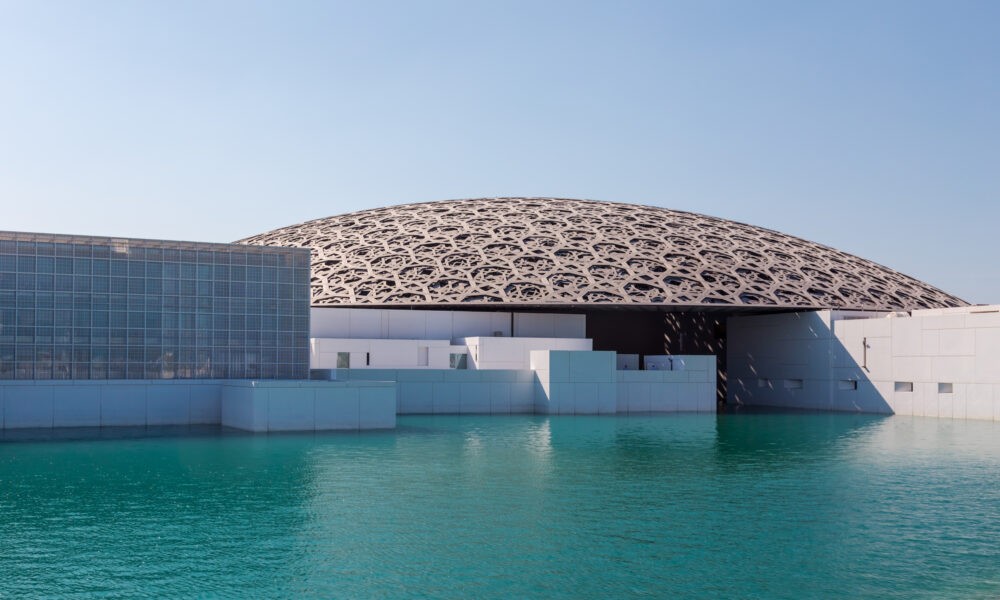 Le Louvre Abou Dhabi fête ses 5 ans avec un mois de festivités culturelles