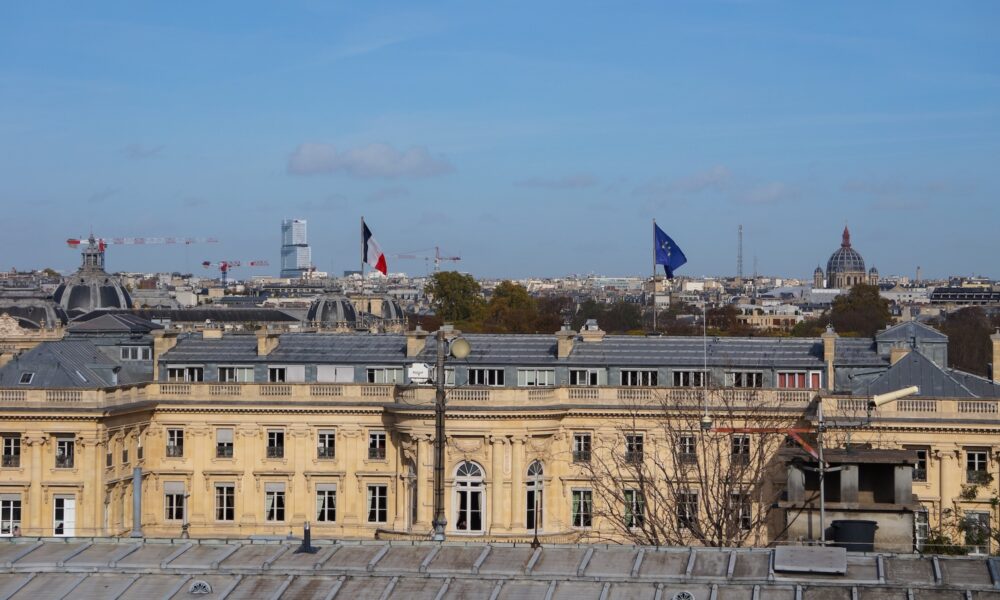 La population de Français établis hors de France augmente de 4,2% en un an