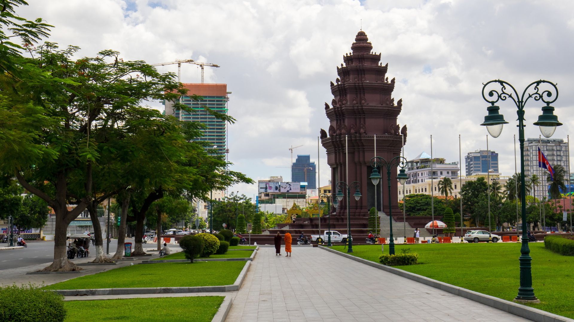 FranceInfo, Français du monde : «Le Cambodge veut jouer dans la cour des grands»