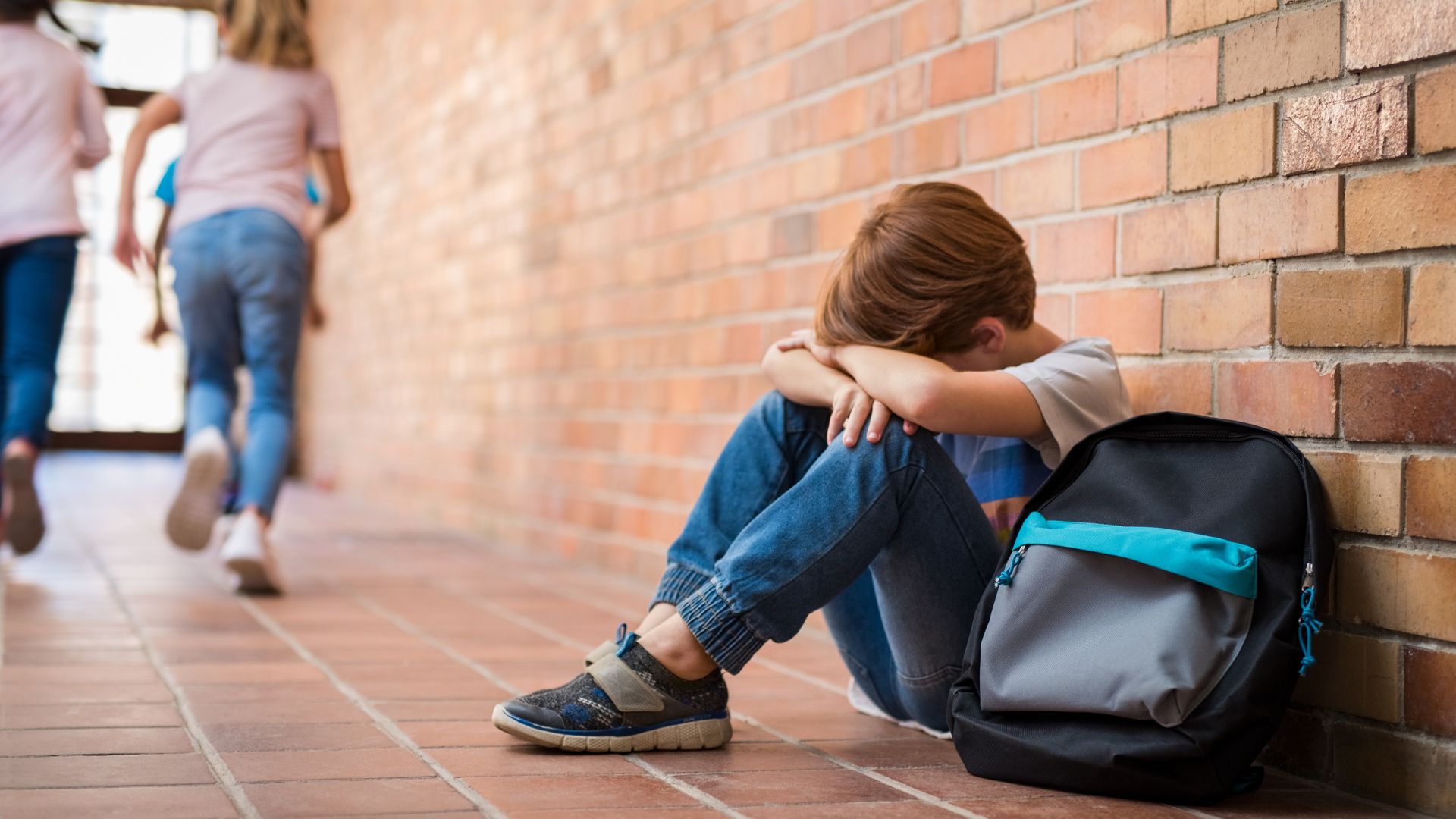 Quelle prévention pour le harcèlement dans les établissements scolaires à l'étranger ?