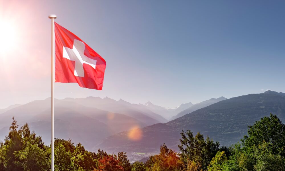 Frontalier en Suisse : en haut du podium salarial