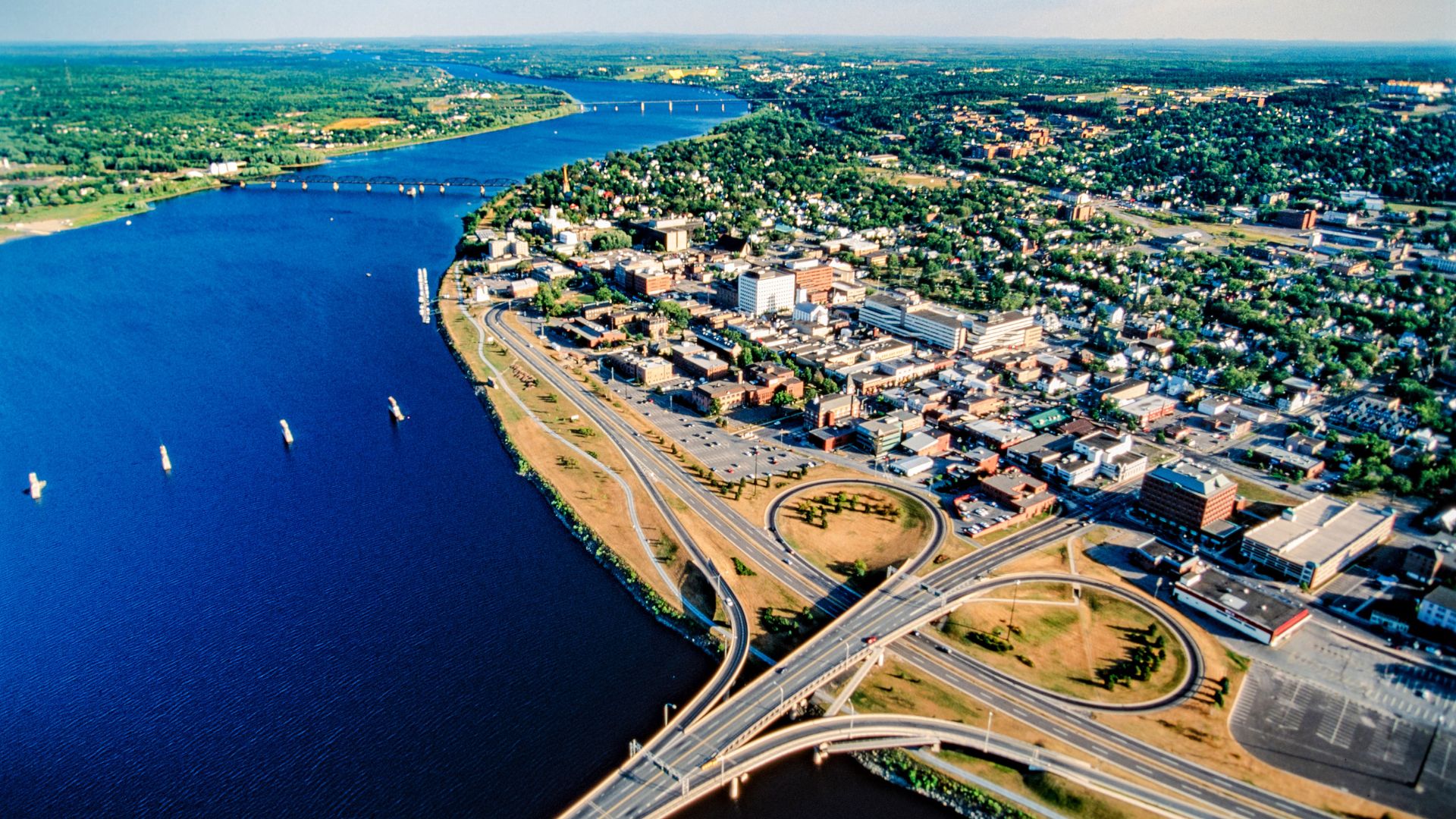 es opportunités d'emplois pour les travailleurs migrants au Nouveau-Brunswick