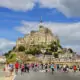 Nouvel observatoire, sensibilisation du public : le gouvernement s’attaque au surtourisme