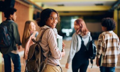 Reflexes : Harcèlement et frais de scolarité au coeur de la rentrée dans l’enseignement français à l’étranger