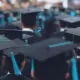 Visa, doctorat et toge … l’envers du décor universitaire aux États-Unis avec Olivier Leblond