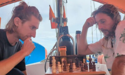 Podcast French Expat : « Béranger Natanelic : 18 mois en stop pour "vivre maintenant" »