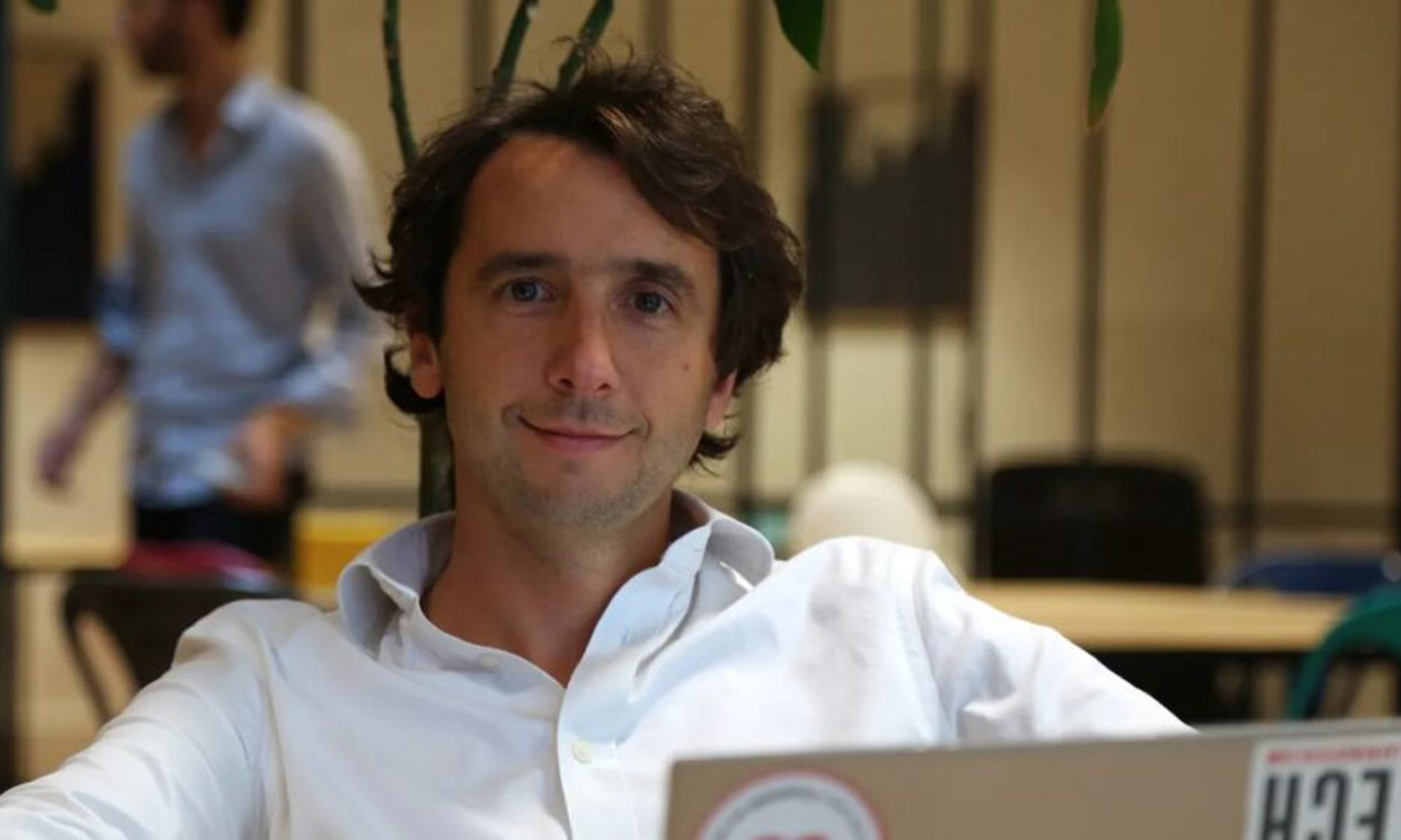 Podcast French Expat : « Emmanuel Arnaud, fondateur de HomeExchange : "J’ai quitté mon siège parisien pour un placard à balais" »