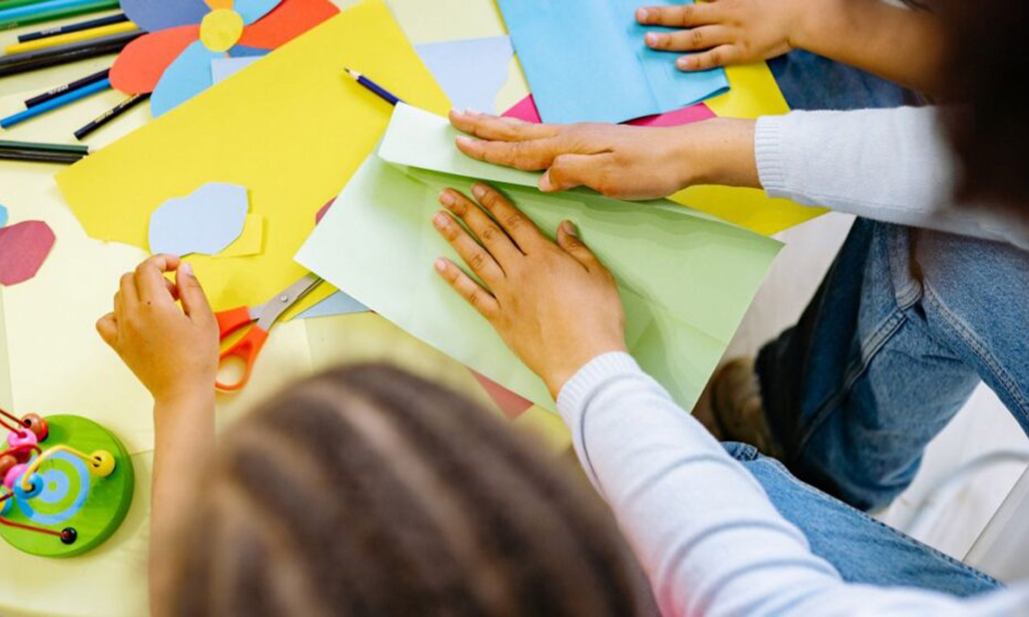 Podcast French Expat : « Partir, quand on n’a pas choisi : deux enfants racontent leur départ pour le Québec »