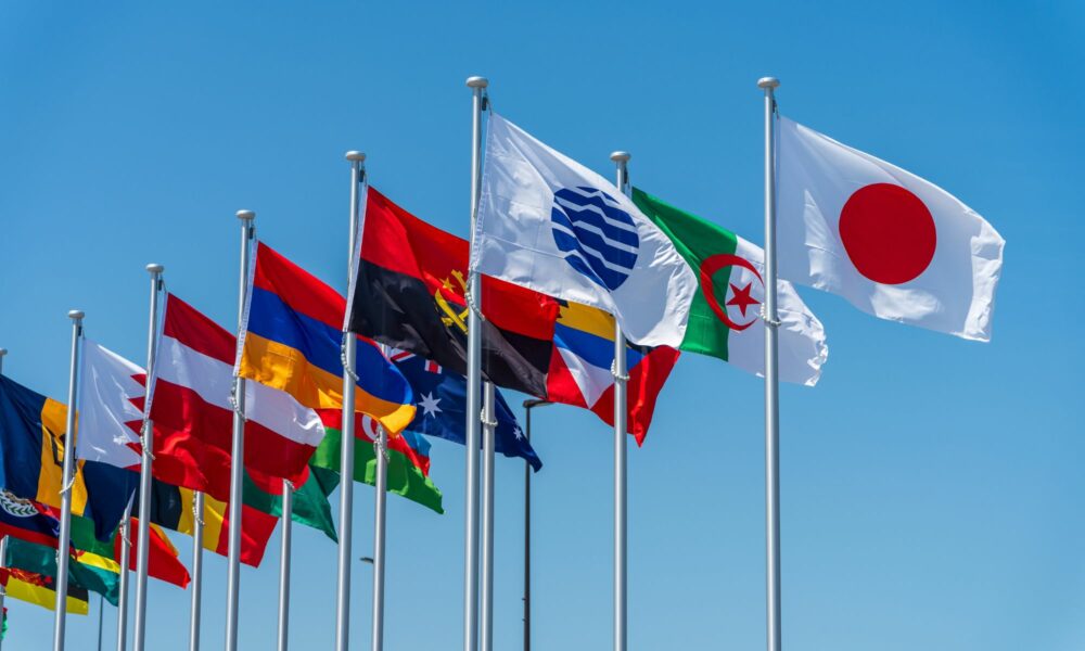 Consuls honoraires : ces bénévoles en première ligne auprès des Français de l’étranger