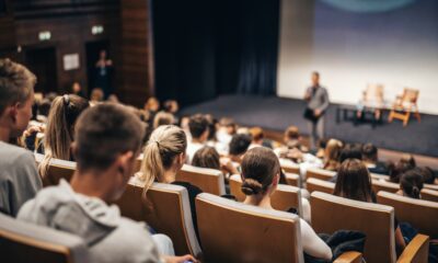 Enseignants-chercheurs : quand l’étranger devient une étape de carrière