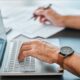 Se reconvertir ou se former depuis l’étranger : le guide pratique des droits et financements